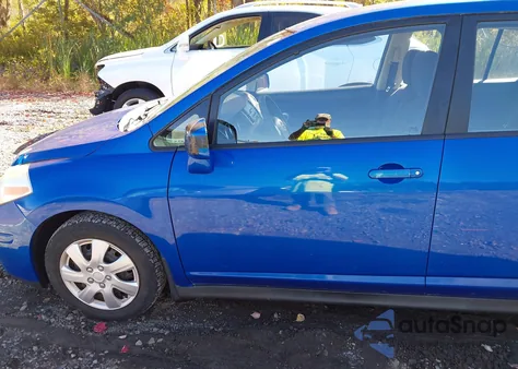 2008 Nissan Versa 1.8S z USA, uszkodzony, nr VIN 3N1BC13E88L377450